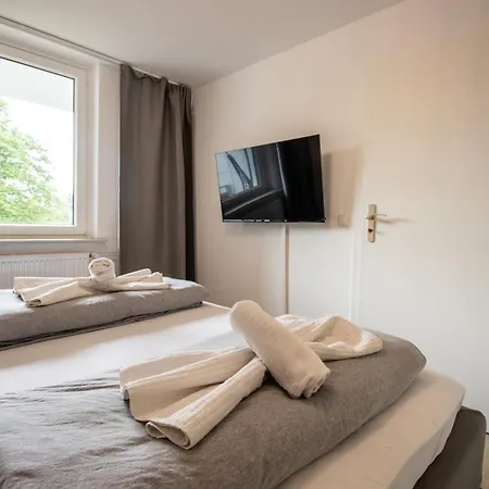 Apartment Messe-apartment Fuer 5 Gaeste Mit Balkon Und Lift Hannover